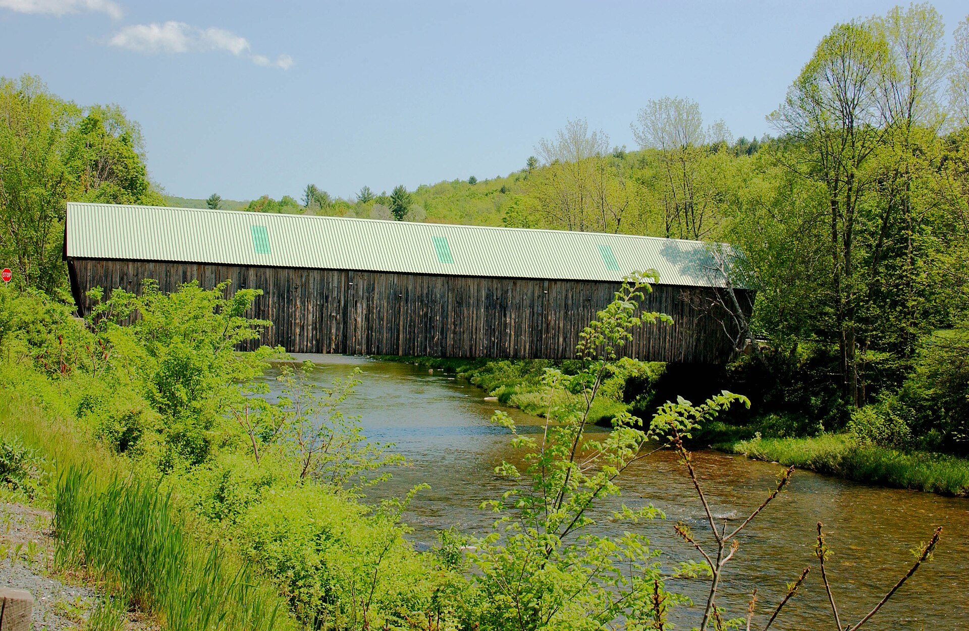 LINCOLN COVERED BRIDGE